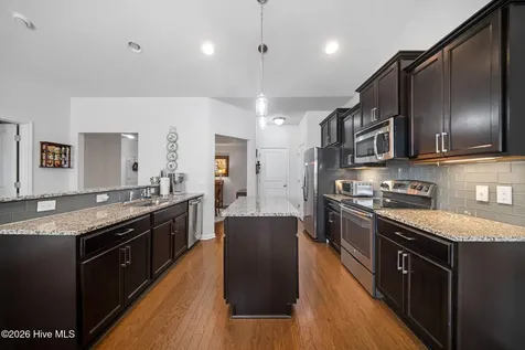 616 Cambeck Drive SE Leland NC 28451