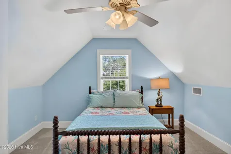 369 Broad Leaf Lane SE Bolivia NC 28422