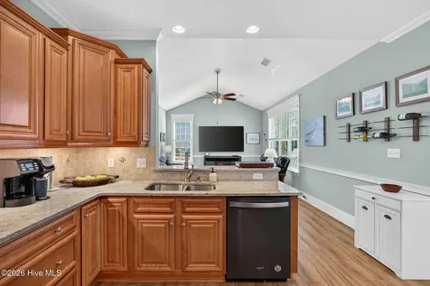 369 Broad Leaf Lane SE Bolivia NC 28422