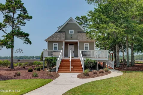 369 Broad Leaf Lane SE Bolivia NC 28422