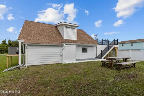 125 Pelican Drive Atlantic Beach NC 28512