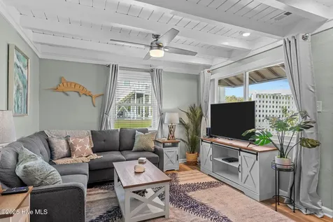 125 Pelican Drive Atlantic Beach NC 28512