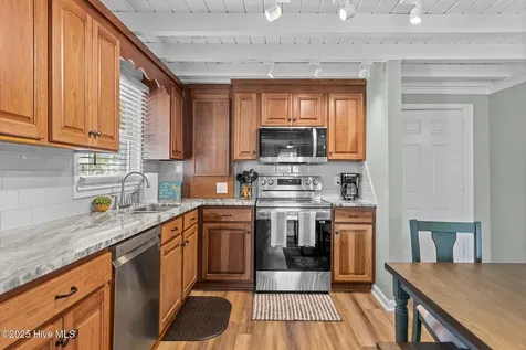 125 Pelican Drive Atlantic Beach NC 28512