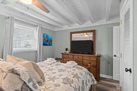 125 Pelican Drive Atlantic Beach NC 28512