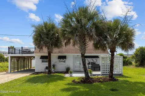 125 Pelican Drive Atlantic Beach NC 28512