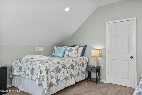 125 Pelican Drive Atlantic Beach NC 28512