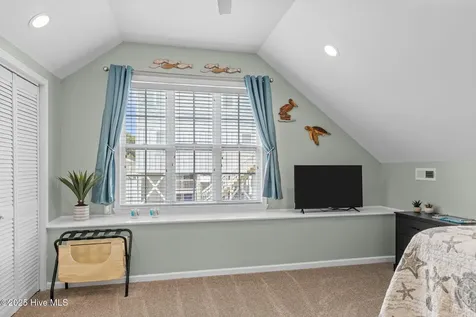 125 Pelican Drive Atlantic Beach NC 28512