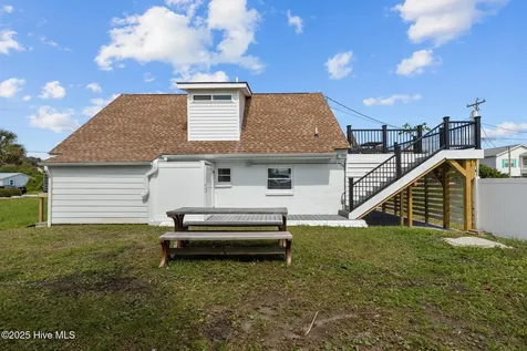 125 Pelican Drive Atlantic Beach NC 28512