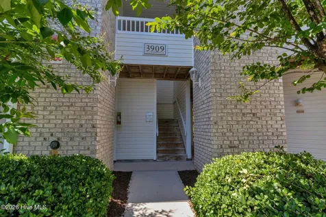 3909 Botsford Court Wilmington NC 28412