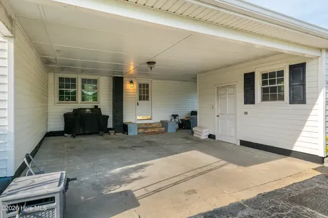 2901 Hull Road Snow Hill NC 28580