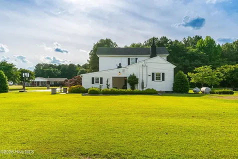 2901 Hull Road Snow Hill NC 28580