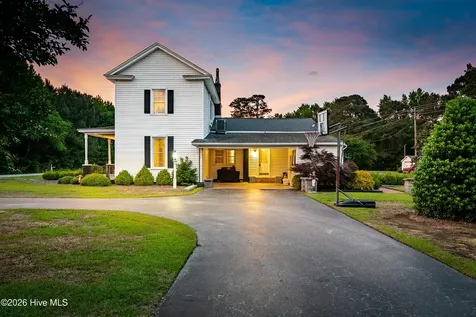 2901 Hull Road Snow Hill NC 28580