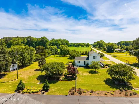 2901 Hull Road Snow Hill NC 28580