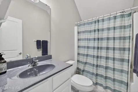 134 Wild Berry Lane Hampstead NC 28443