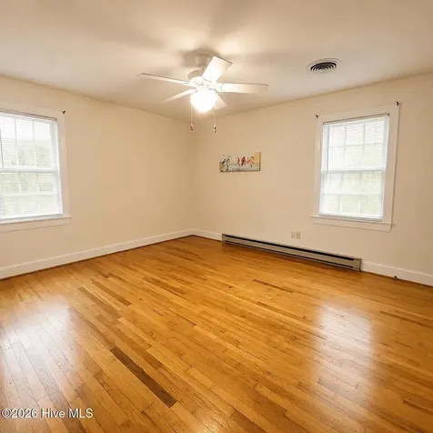 1919 Sherwood Drive Greenville NC 27858