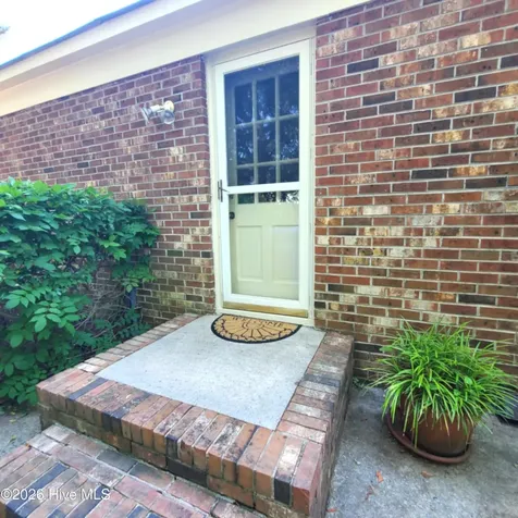 1919 Sherwood Drive Greenville NC 27858