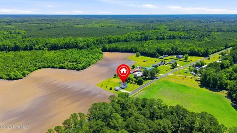 380 Swinson Road Maple Hill NC 28454