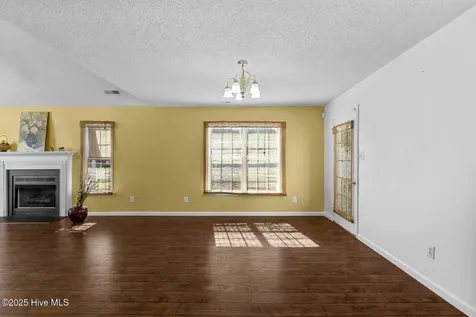 103 Summercreek Drive Jacksonville NC 28546