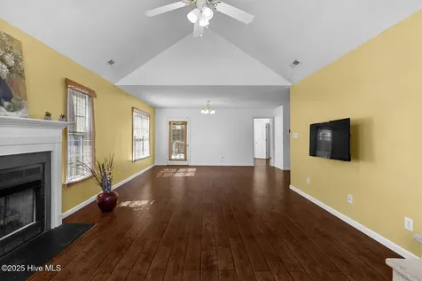 103 Summercreek Drive Jacksonville NC 28546