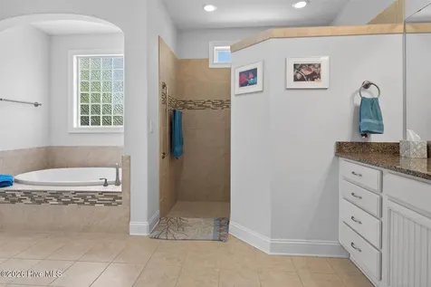 4221 Skeffington Court Southport NC 28461