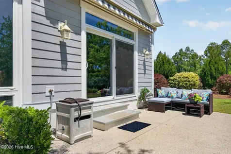 4221 Skeffington Court Southport NC 28461