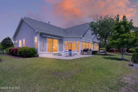 4221 Skeffington Court Southport NC 28461