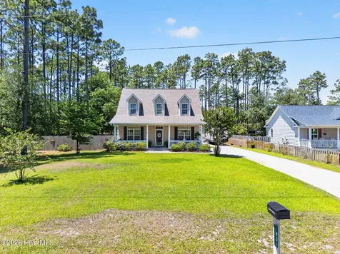 1831 Pinehurst Road Southport NC 28461