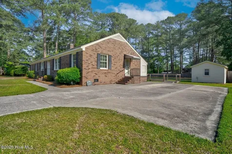 3304 Hawthorne Road Rocky Mount NC 27804