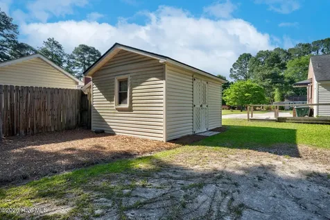 3304 Hawthorne Road Rocky Mount NC 27804