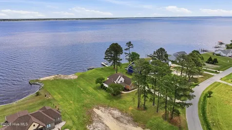 502 Small Drive Elizabeth City NC 27909