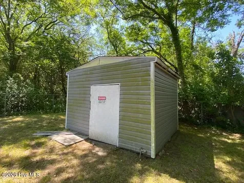 900 Viola Street E Wilson NC 27893