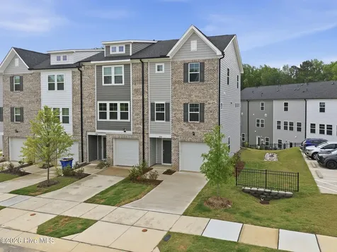 2030 Fishamble Street Fuquay Varina NC 27526