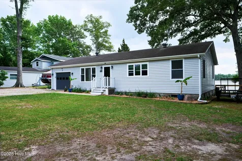 150 Pine Street Hertford NC 27944