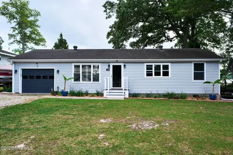 150 Pine Street Hertford NC 27944