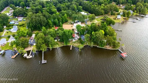 150 Pine Street Hertford NC 27944