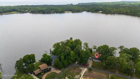 150 Pine Street Hertford NC 27944