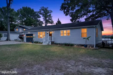 150 Pine Street Hertford NC 27944