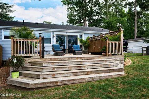 150 Pine Street Hertford NC 27944