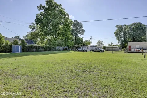 118 Queens Road Jacksonville NC 28540