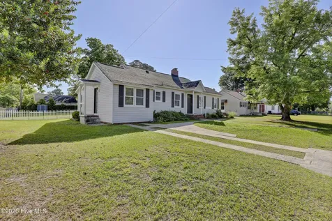 118 Queens Road Jacksonville NC 28540