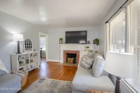 302 S Poplar Street Hobgood NC 27843