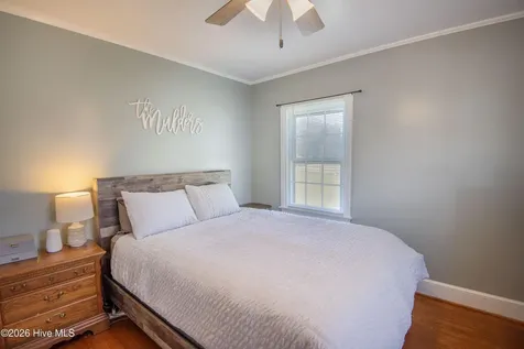 302 S Poplar Street Hobgood NC 27843