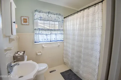 302 S Poplar Street Hobgood NC 27843