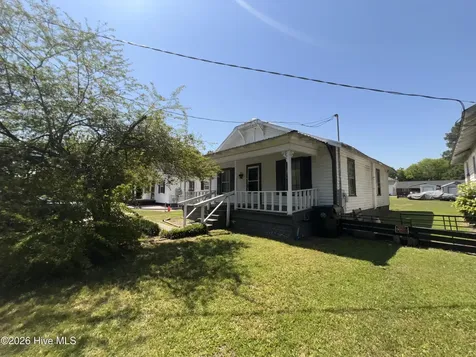 702 W Walnut Street Goldsboro NC 27530