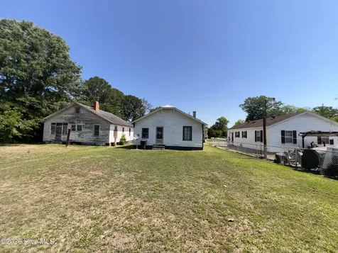 702 W Walnut Street Goldsboro NC 27530