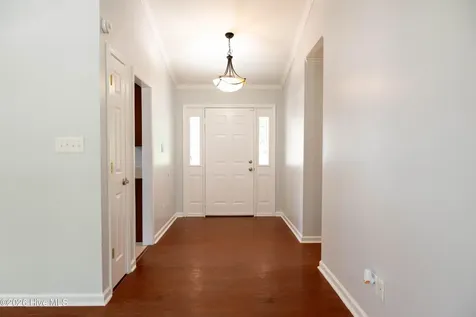 803 Mandarin Trail Jacksonville NC 28540