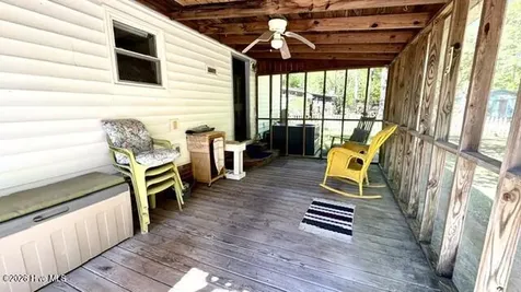 648 Old Church Road Swansboro NC 28584