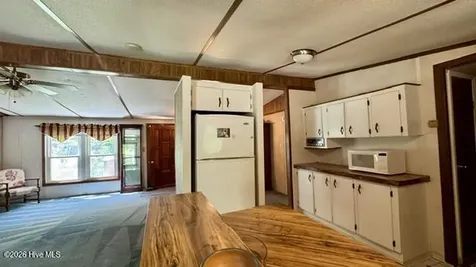 648 Old Church Road Swansboro NC 28584