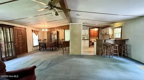 648 Old Church Road Swansboro NC 28584