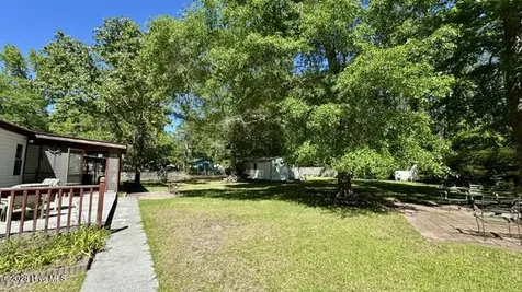 648 Old Church Road Swansboro NC 28584